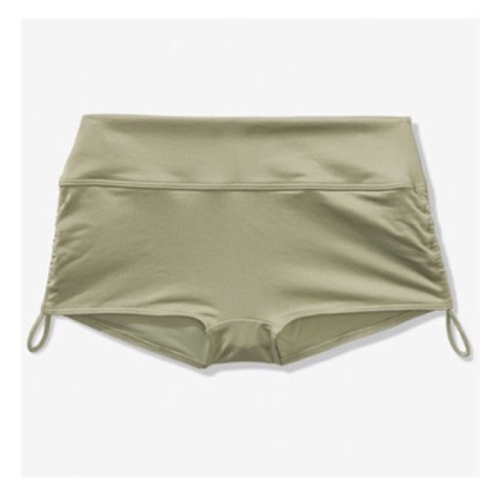 Victoria’s Secret Gym To Swim Shorts - Picture 3 of 9